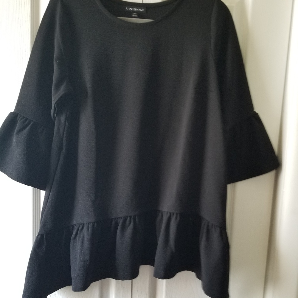 Black shark bite peplum top